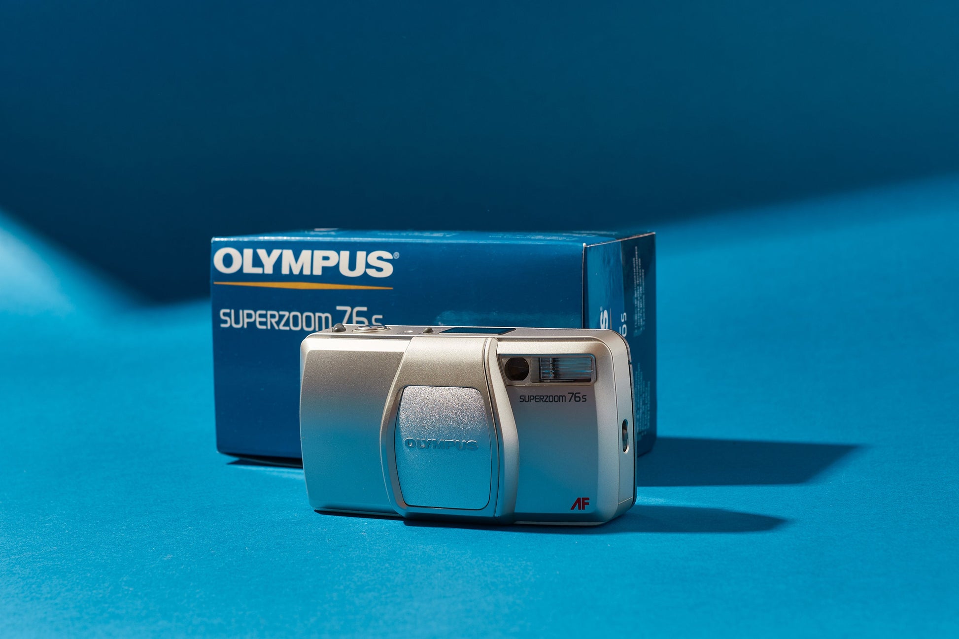 Vintage Olympus SuperZOOM 76s Film Camera - Perfect Gift for Beginners - Retro Photography Gift - 35mm Film Camera - Vintage Polaroid Instant Cameras