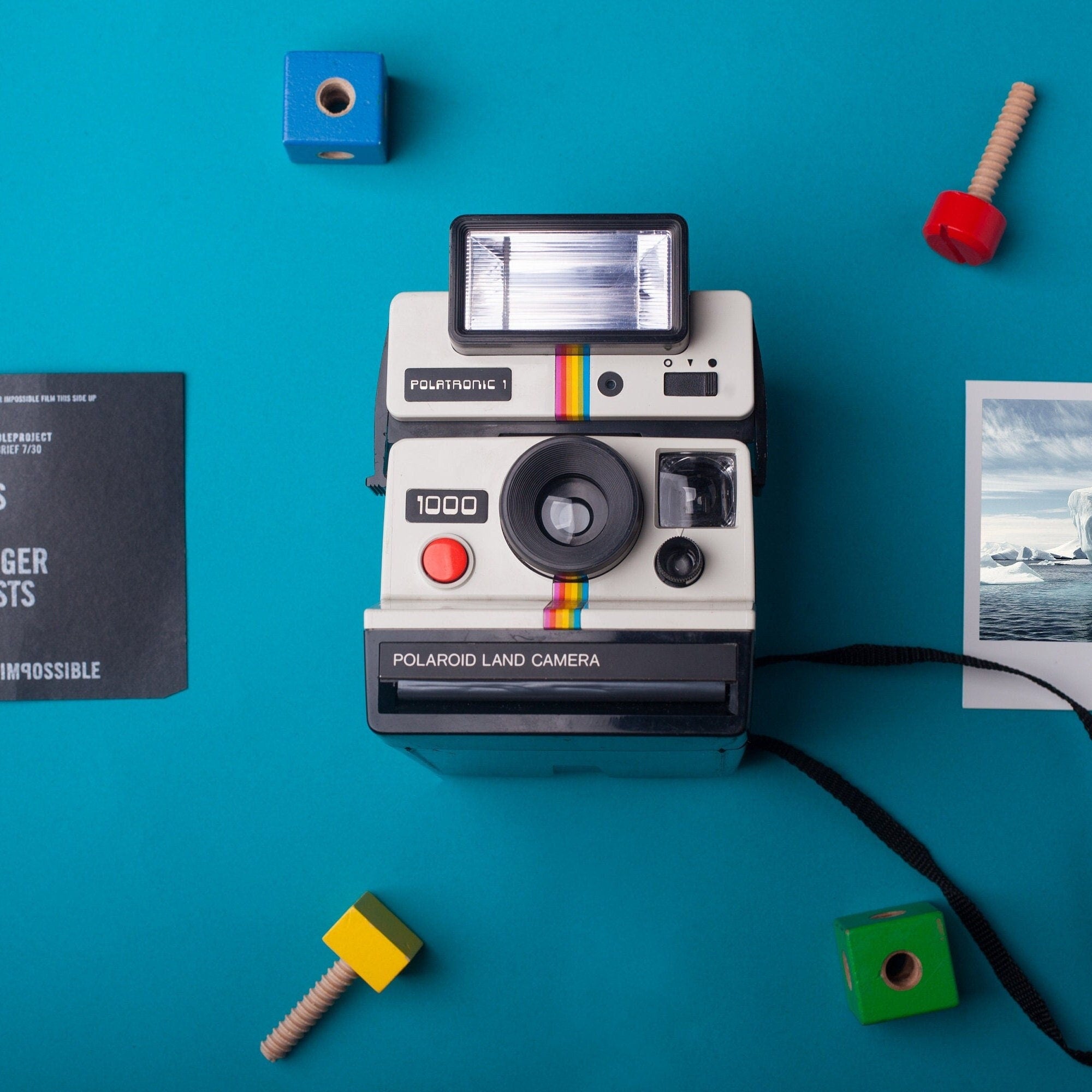 Polaroid deals One Step Rainbow Stripe Instant Land Camera