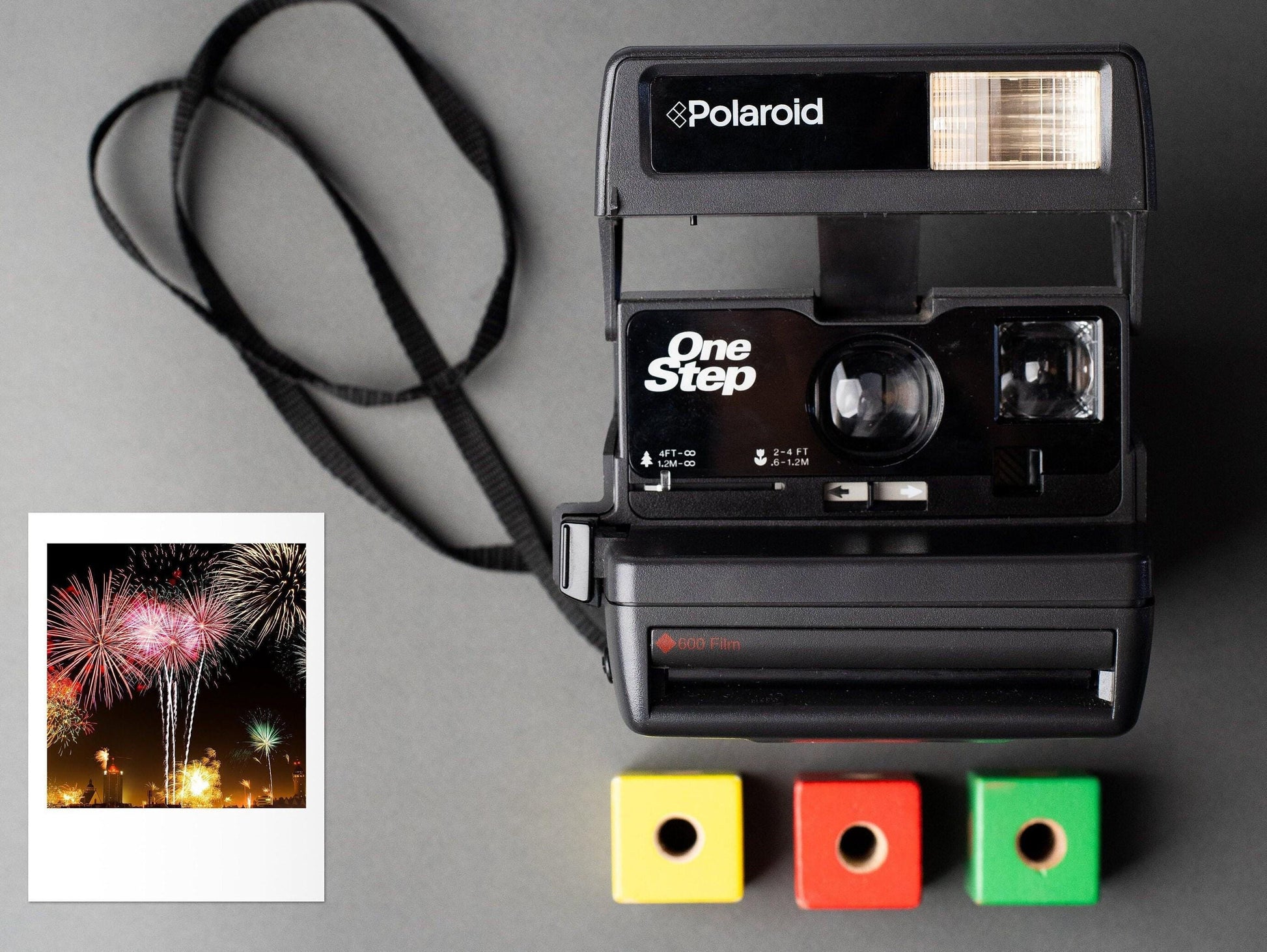 Polaroid one step original instant vintage camera - polaroid 600 type, retro photography, classic instant prints - Vintage Polaroid Instant Cameras