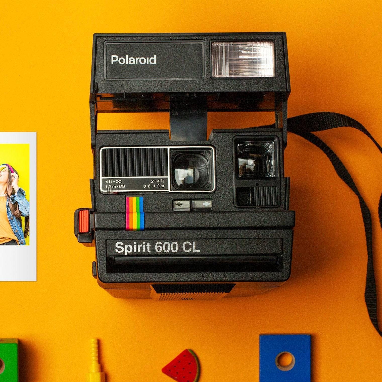 Polaroid 600 cl spirit camera instant film camera 90s rainbow vintage