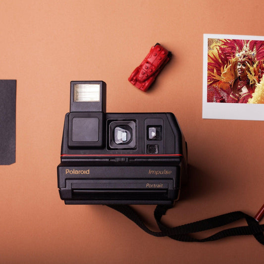 Polaroid impulse portrait instant film camera - vintage instant camera with autofocus, retro instant photography,80s classic polaroid camera - Vintage Polaroid Instant Cameras