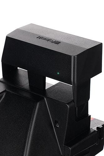 Polaroid 600 cl spirit instant film camera – vintage 90s rainbow design, classic 600 type film, retro polaroid 80s style - Vintage Polaroid Instant Cameras