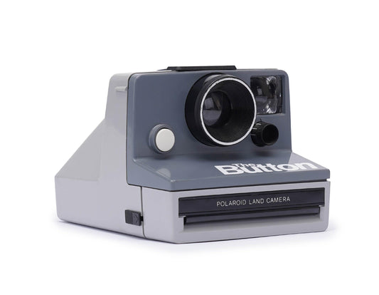 Wiederbelebte Vintage-Sofortbildkamera Polaroid SX-70 – Ein zeitloser Schatz für Liebhaber der Sofortbildfotografie