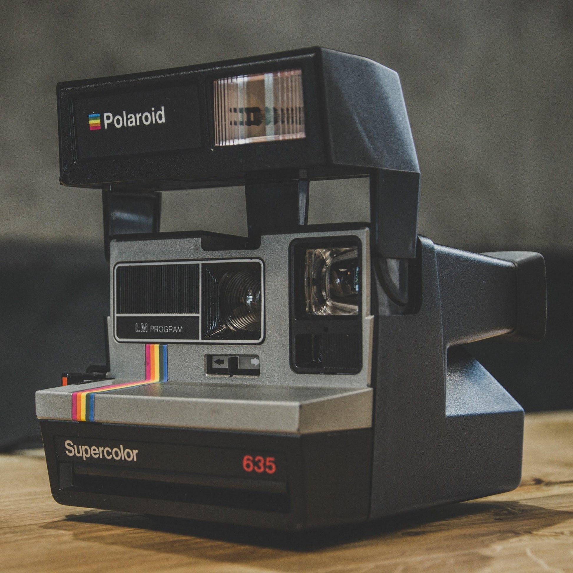 Polaroid 635 supercolor - instant print camera silver grey rainbow vintage - Vintage Polaroid Instant Cameras