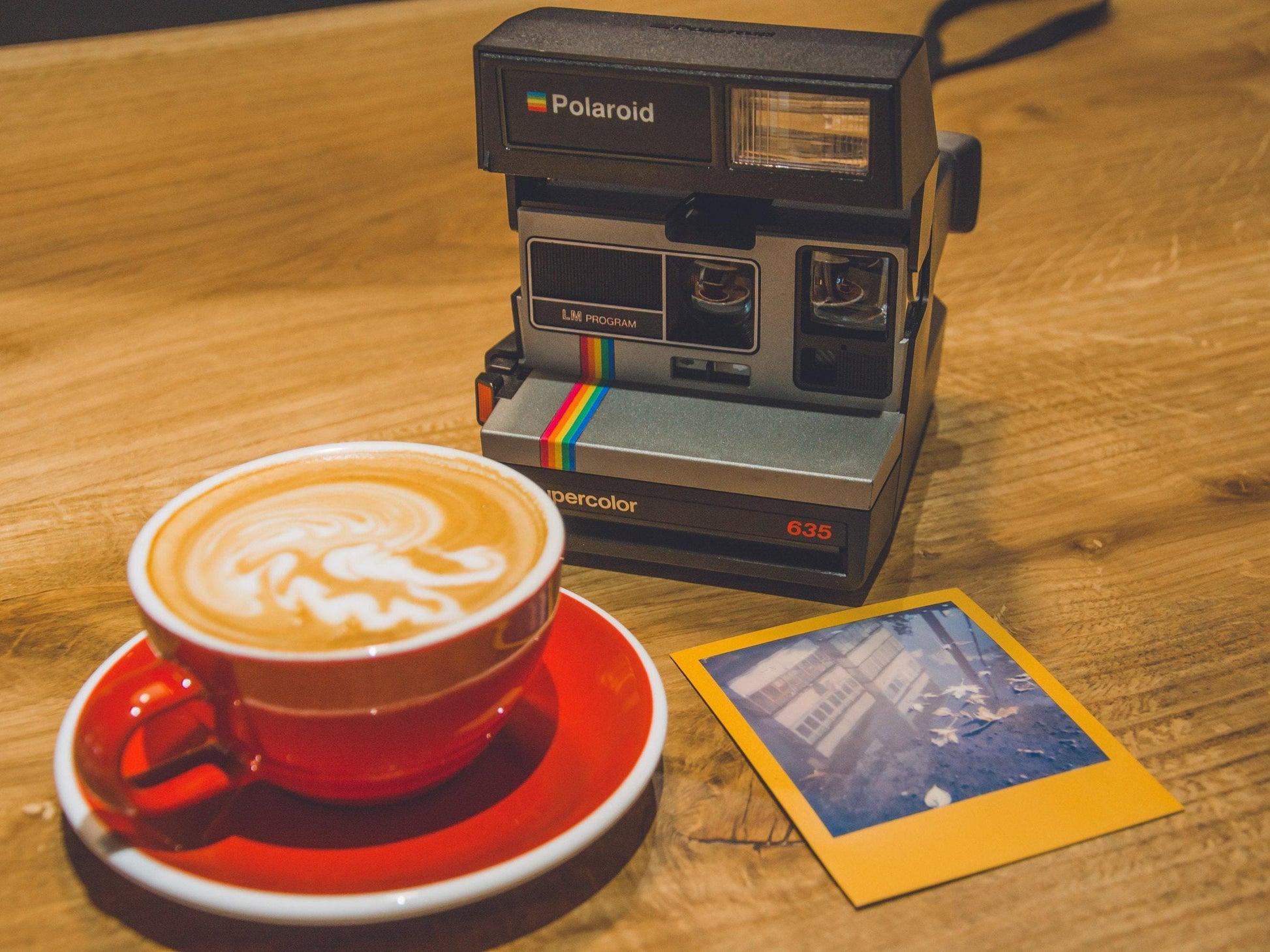 Polaroid 635 supercolor - instant print camera silver grey rainbow vintage - Vintage Polaroid Instant Cameras