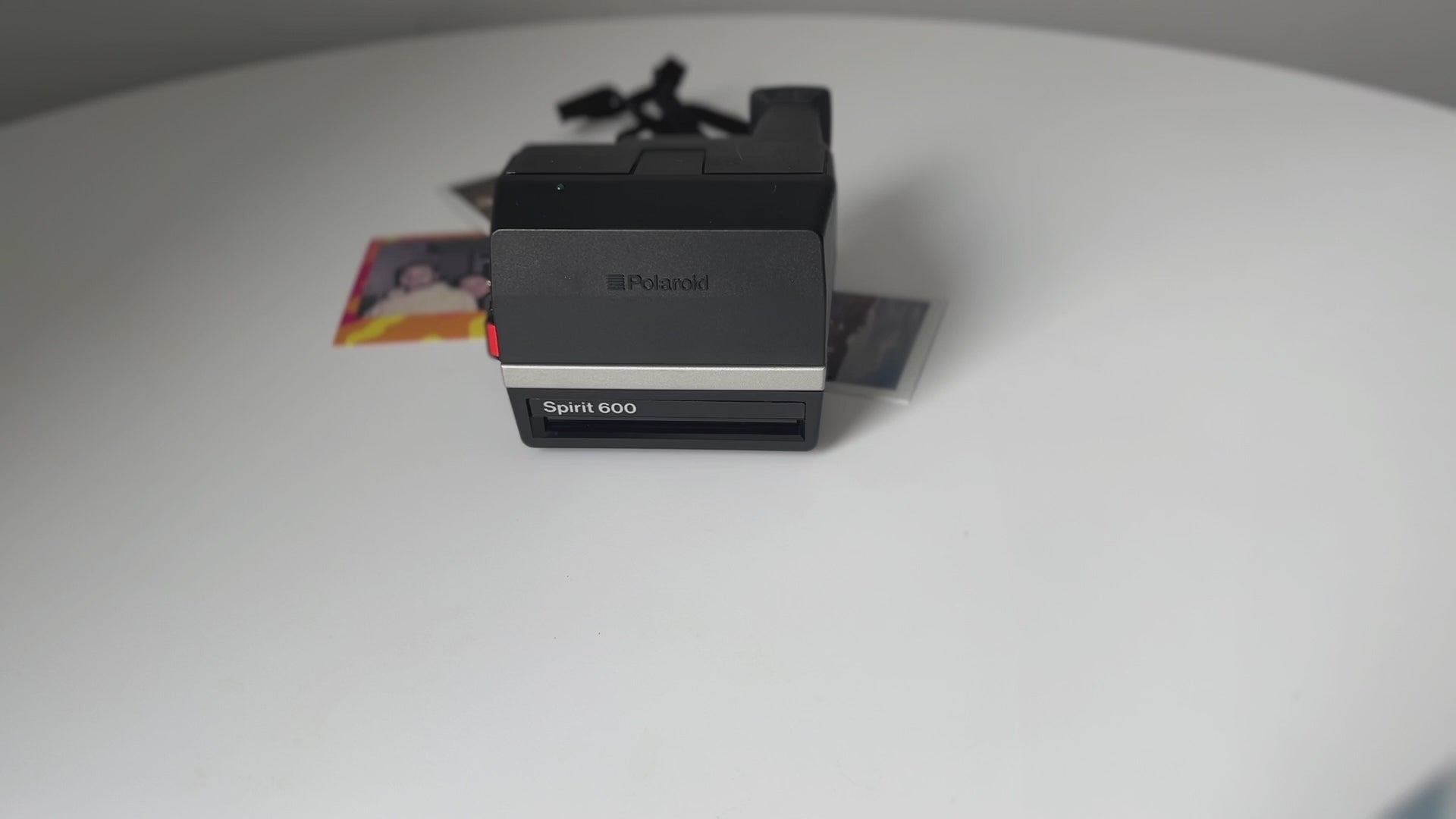 箱付Polaroid SPIRIT600CL 600 L.S./M.F.T 3台 Vintage Polaroid 600 CL Spirit Instant Film Camera | 90s Rainbow