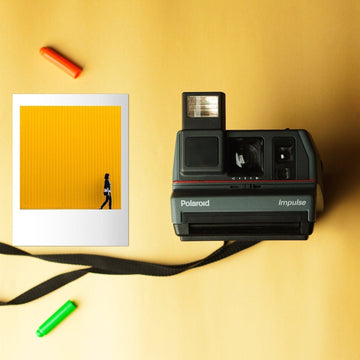 Polaroid 600 Impulse Grey Instant Vintage Camera