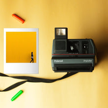 Load image into Gallery viewer, Polaroid 600 Impulse Grey Instant Vintage Camera