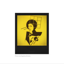 Load image into Gallery viewer, Polaroid Black &amp; Yellow 600 Film – Duochrome Edition